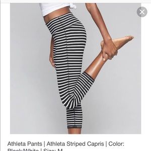 ATHLETA Chaturanga Crop S